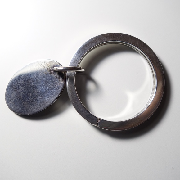 Vtg Tiffany & Co. .925 Sterling Silver Classic Round & Oval Engraveable Keychain - Picture 4 of 6